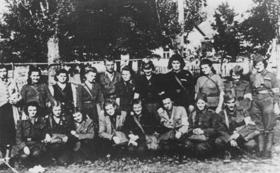 Group of Jewish partisans